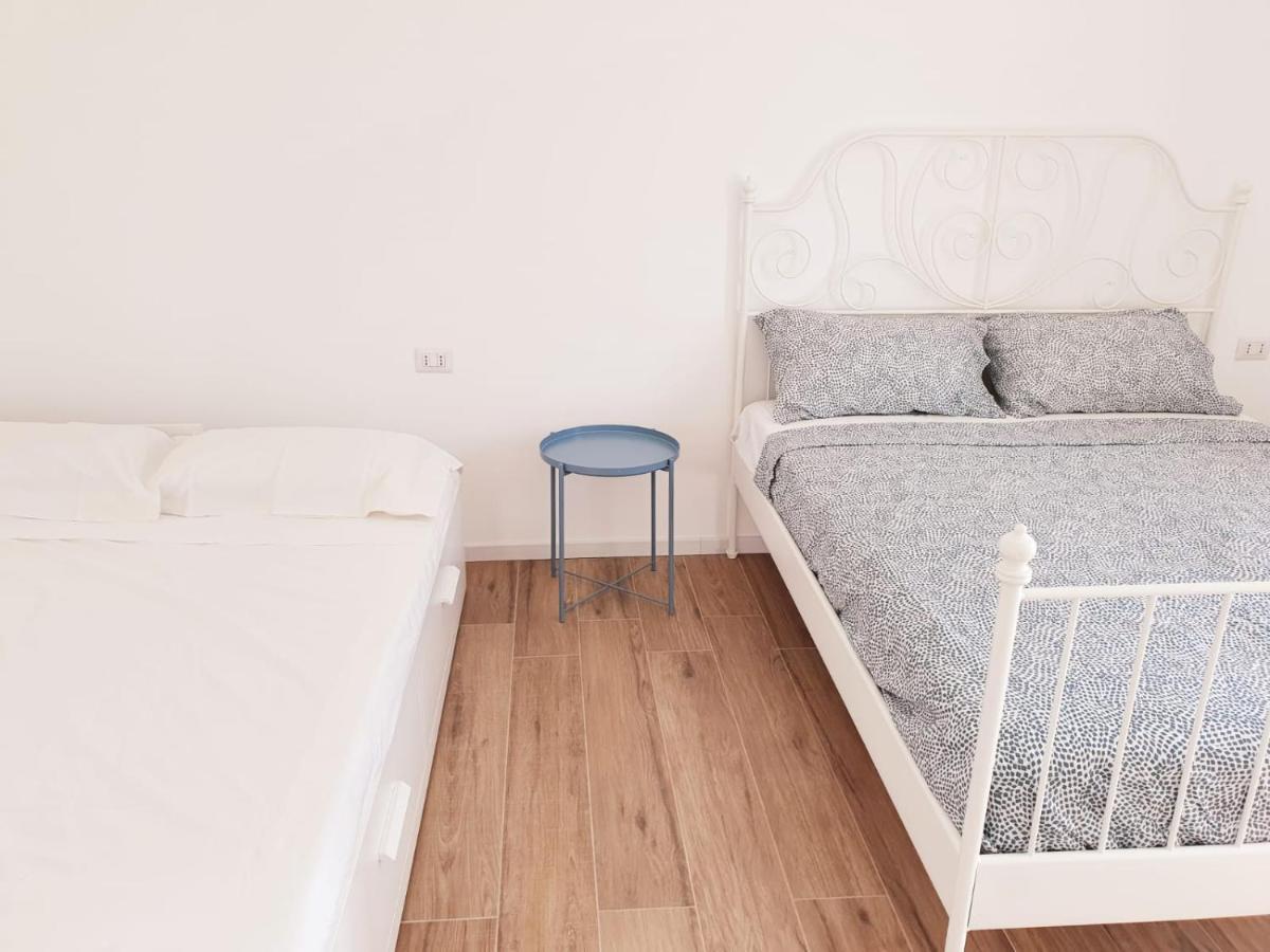 Beach Apartments Marina Di Ragusa Ngoại thất bức ảnh