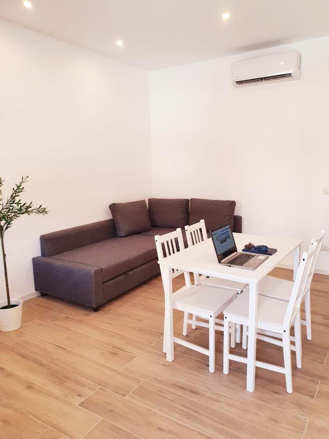 Beach Apartments Marina Di Ragusa Ngoại thất bức ảnh