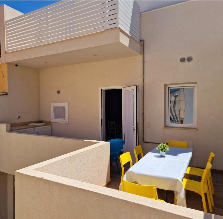 Beach Apartments Marina Di Ragusa Ngoại thất bức ảnh
